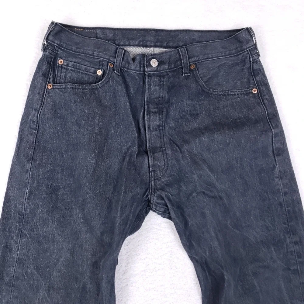 Levis see measurements